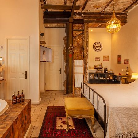 Trieste Neve Tzedek Boutique Suites Tel Aviv Exterior photo